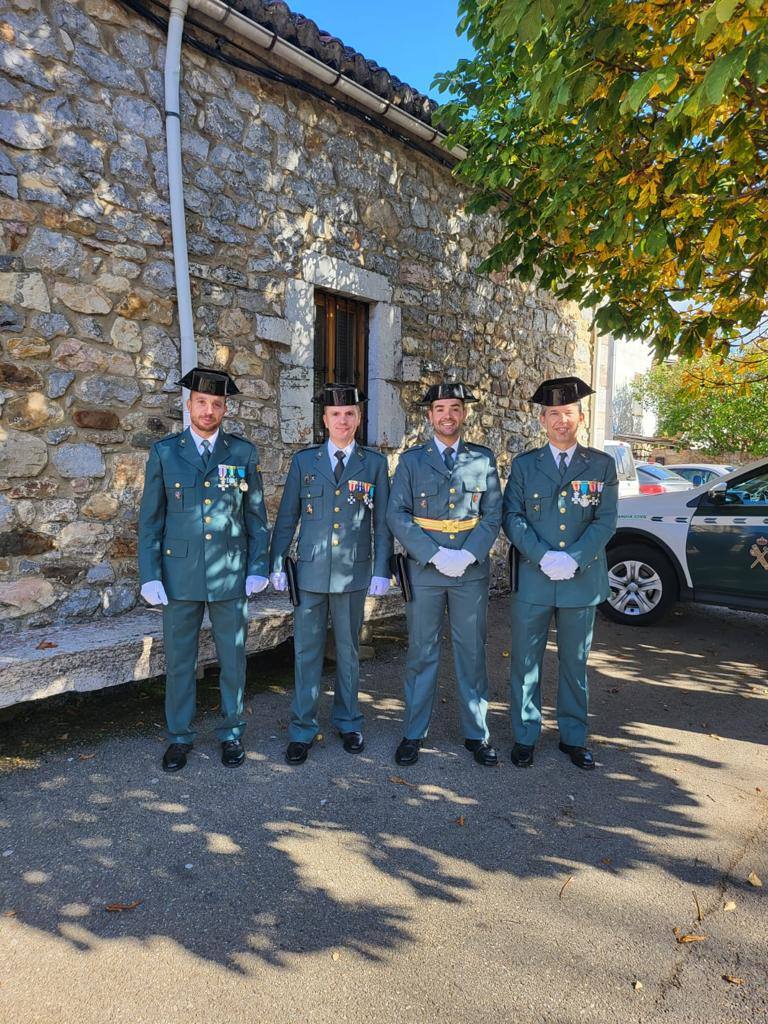 Fotos La Guardia Civil Honra A Su Patrona La Virgen Del Pilar En